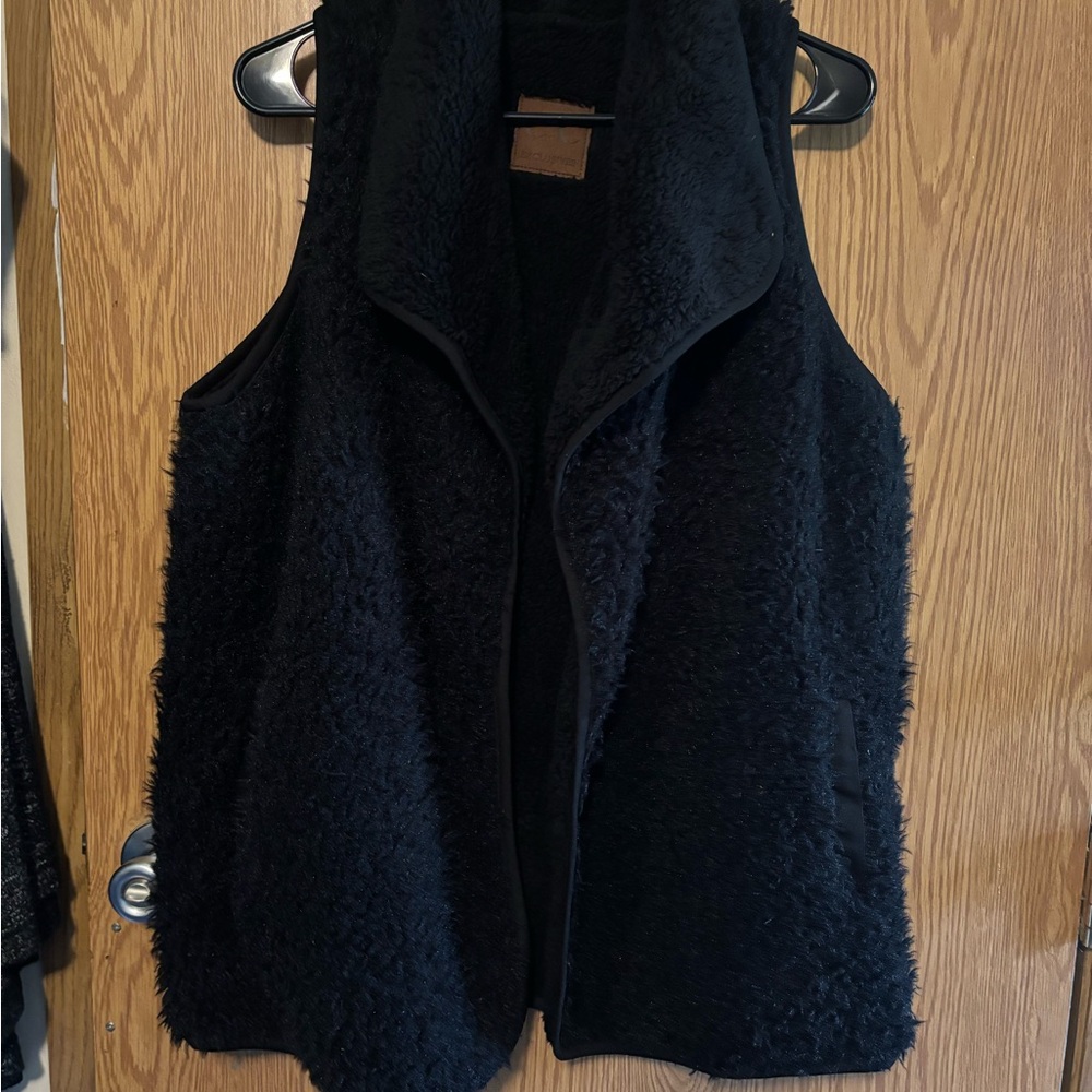Women's Black Fleece Vest